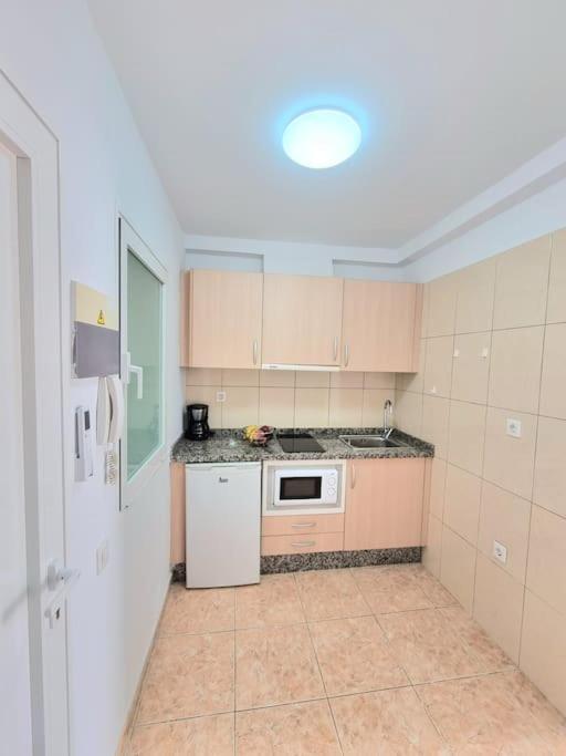Suecia Loto Apartment Los Cristianos  Exterior photo